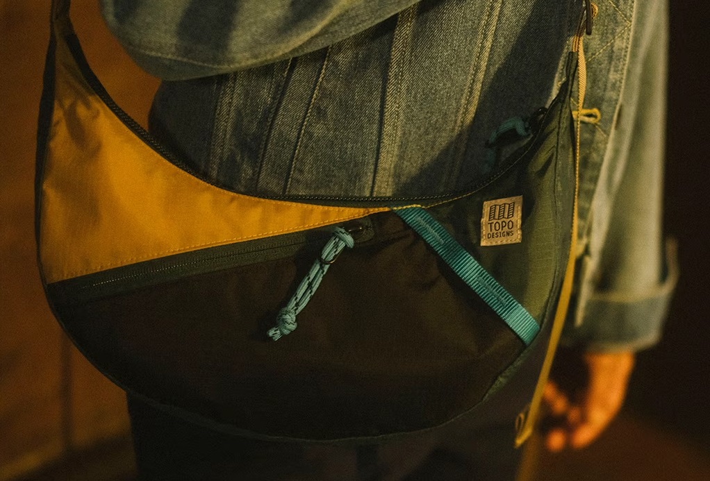 TOPO DESIGNS ムーンライトクロスボディバッグ